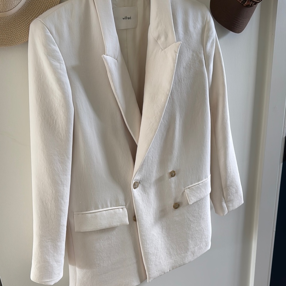 Aritzia Wilfred Blazer, Cream